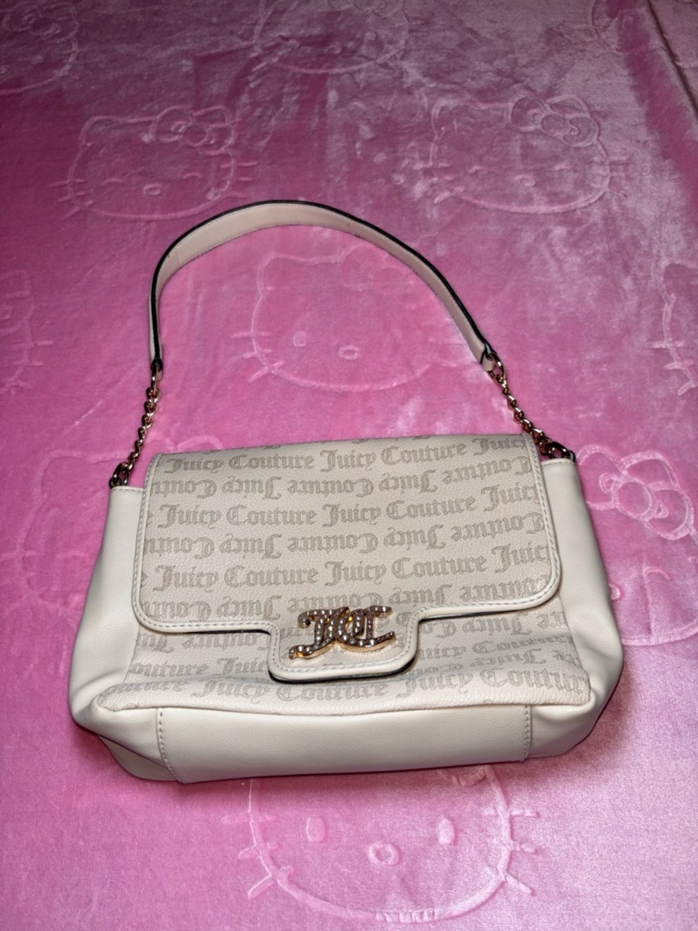 Juicy Couture Cream Logo Chain-Accent Shoulder Bag